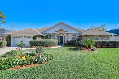 Main picture of 13807 Carters Grove Ln