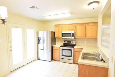 Main picture of 2404 Mikulec Dr