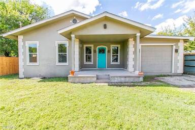 Main picture of 5212 Joe Sayers Ave
