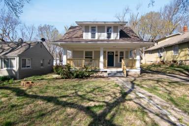 Main picture of 6726 Bellefontaine Ave