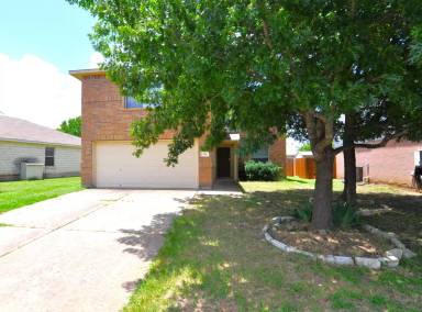 Main picture of 304 Meadow Park Dr