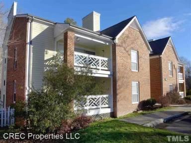 Main picture of 1005 Kingswood Dr