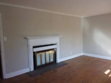 Main picture of 917 Cherry Rd