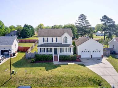 Main picture of 139 Woodglen Dr