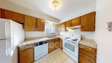 Main picture of 4740 Scenic Cir