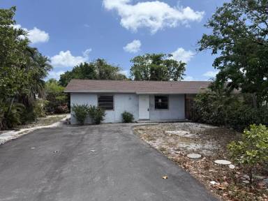 Main picture of 7786 Overlook Rd