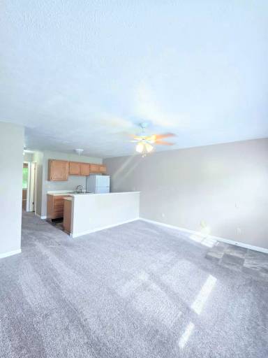 Main picture of 5111 High St