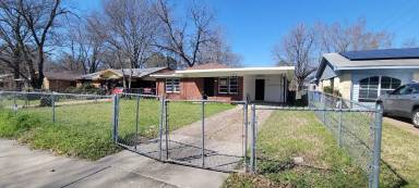 Main picture of 408 Melrose St