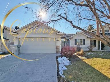 Main picture of 2903 E Ohio Ave