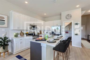 Main picture of 407 Sandy Glen Ln
