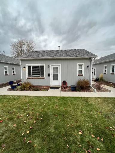 Main picture of 925 S Pearl St