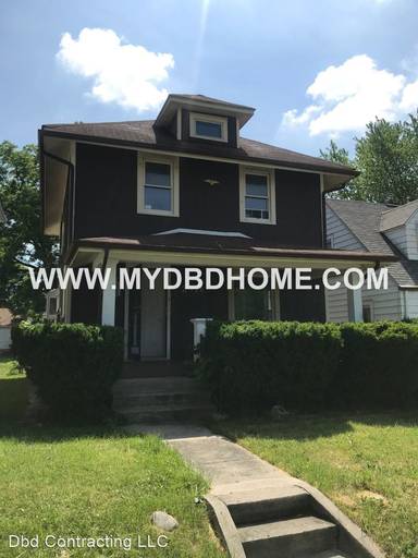 Main picture of 2911 Smith St