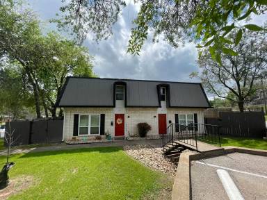 Main picture of 1703 Coronado Hills Dr