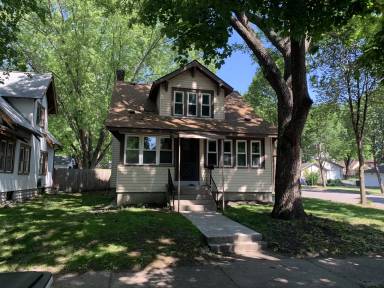 Main picture of 3300 Newton Ave N