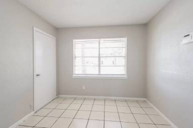 Main picture of 11235 Lemond Dr