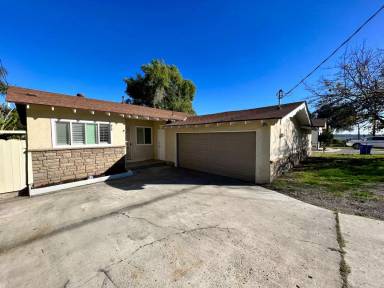 Main picture of 515 Ramona Ave