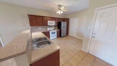 Main picture of 3516 Farah Dr