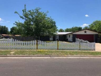 Main picture of 1525 Ferndale Dr