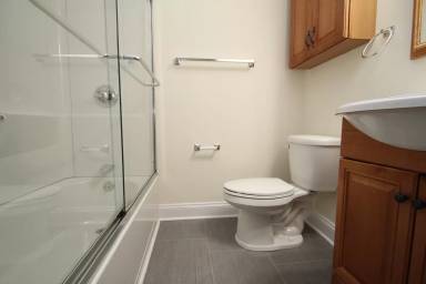 Main picture of 138 Flax Hill Rd