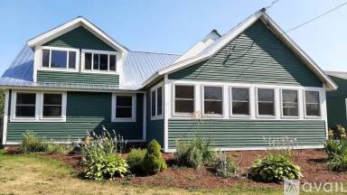 Main picture of 120 Allen Rd
