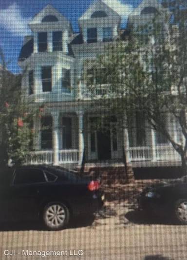 Main picture of 424 North St