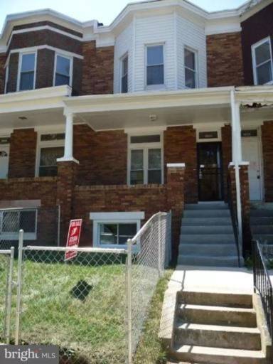 Main picture of 3834 Cottage Ave