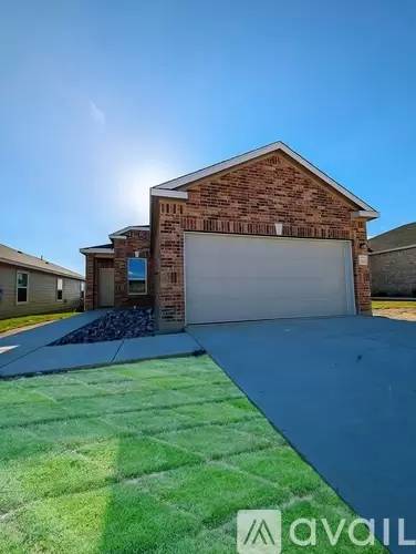 Main picture of 15611 Electra Cir