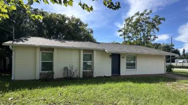Main picture of 425 Fern Ave