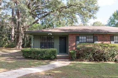 Main picture of 2417 Fred Smith Rd