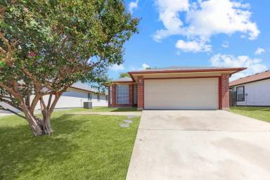 Main picture of 2203 Garrett Dr