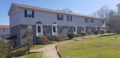 Main picture of 3111 Southwest Blvd