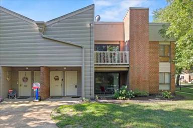 Main picture of 805 Sugar Bush Ct