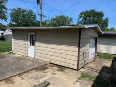 Main picture of 233 Avalon Ln