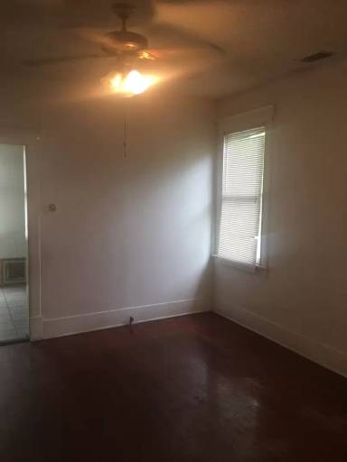 Main picture of 1205 E 37th St