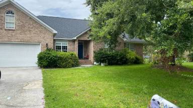 Main picture of 22 Lord Calvert Dr