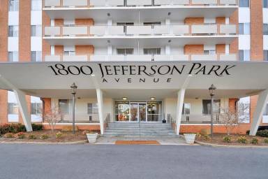 Main picture of 1800 JPA Apartments