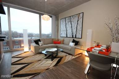 Main picture of 1401 S. State Apartments