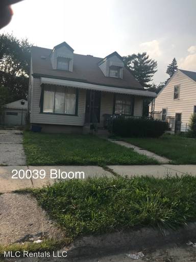 Main picture of 20039 Bloom St