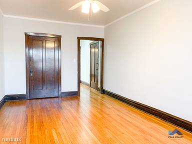 Main picture of 1200 W Altgeld St