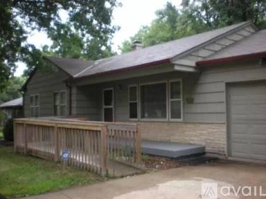 Main picture of 1305 High Grove Rd