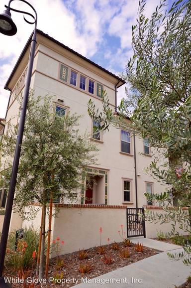 Main picture of 1402 El Paseo