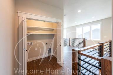 Main picture of 2301 Garrison St
