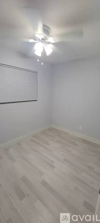 Main picture of 3391 SW 21st St