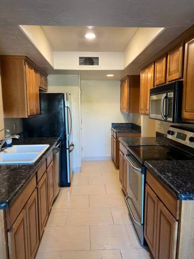 Main picture of 151 E Broadway Rd