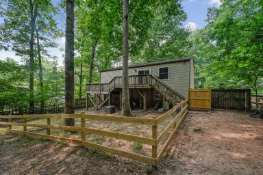 Main picture of 2025 Shenandoah Rd