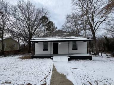 Main picture of 1114 Troup St