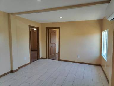 Main picture of 3238 Webster Ave