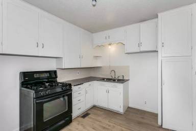 Main picture of 1809 N Market St