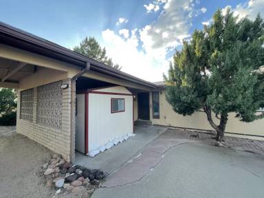 Main picture of 2270 Sandia Dr