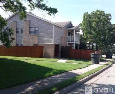 Main picture of 1110 Autumn Cir